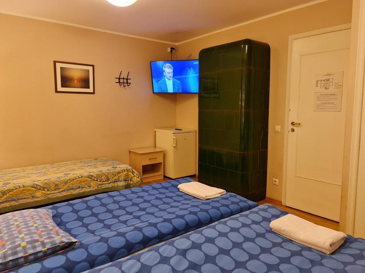 Felixi Maja Hotel Viljandi  Bagian luar foto